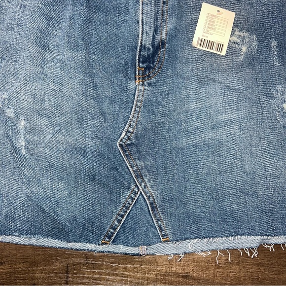 NWT BDG Urban Outfitters Denim Mini Skirt - Picture 8 of 10